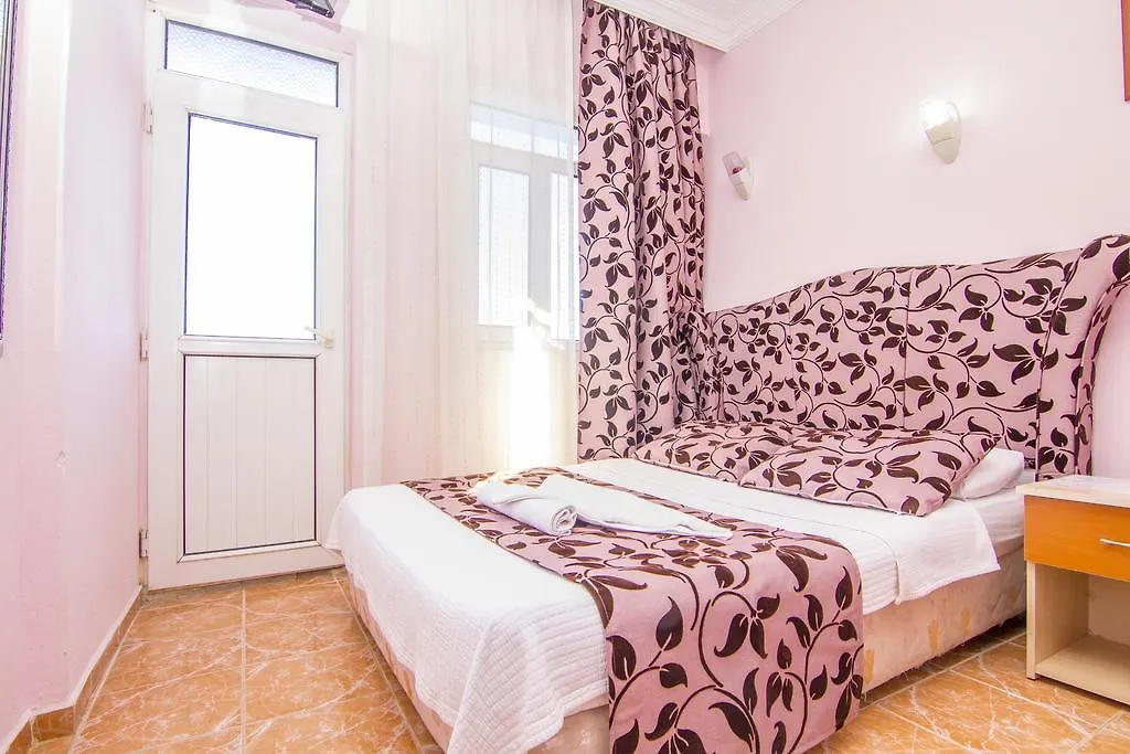 Ertek Hotel Ölüdeniz 2*,  Turquía