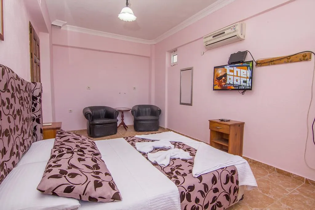 Ertek Hotel Ölüdeniz 2*,